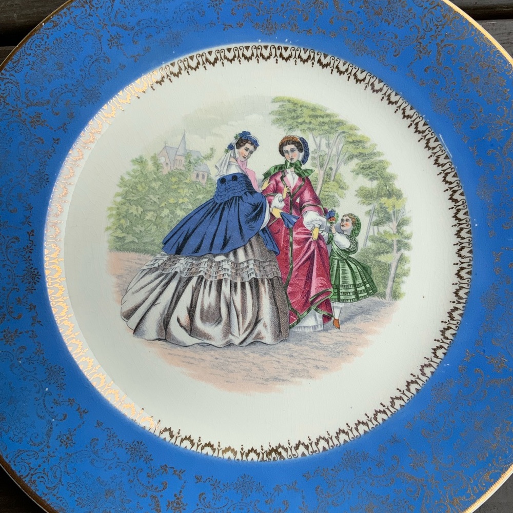 Vintage Century By Salem 23 Karat Gold Filigree 11” Victorian Women Plate USA - Picture 4 of 6